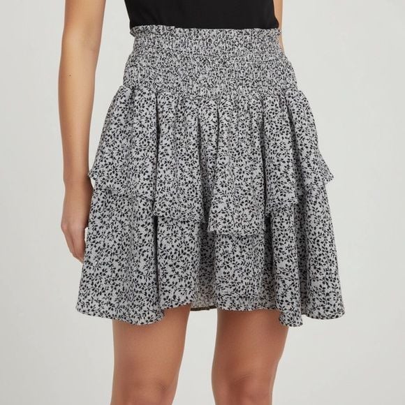 ZAFUL White Black Flounce Smocked Floral Skirt A-line Layered Women's Size 6 2