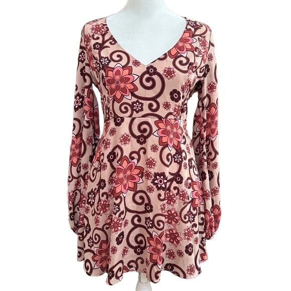 Forever 21 Dress Womens Size Small Pink Aline Floral Longsleeve Vneck Chic 2