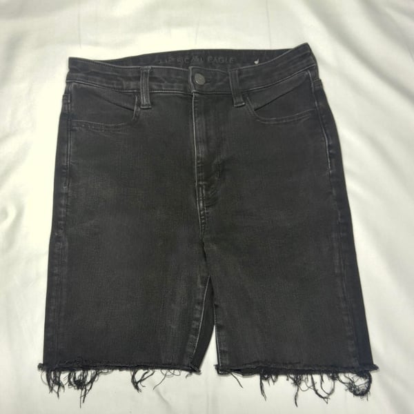 American Eagle Super Hi-Rise Jegging Black Denim Shorts