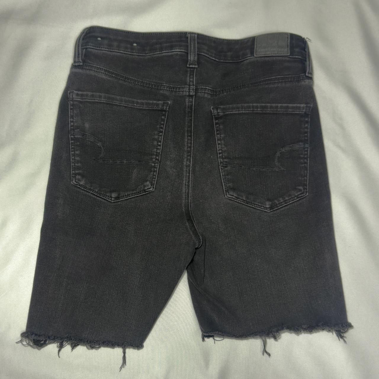 American Eagle Super Hi-Rise Jegging Black Denim Shorts 3