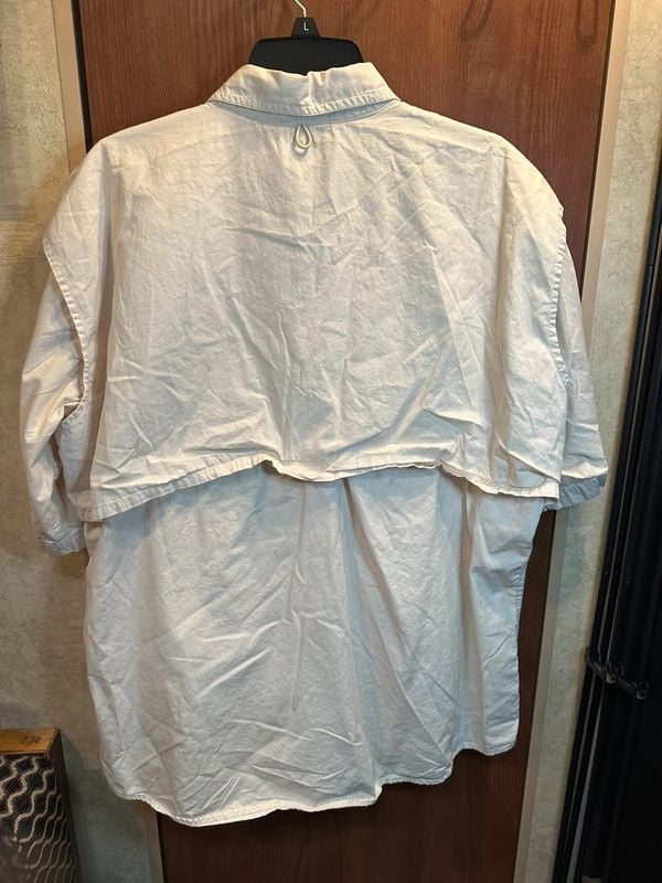 World Wide Sportsman Men’s Large Vented Fishing Shirt White Button Front Short Sleeve 3