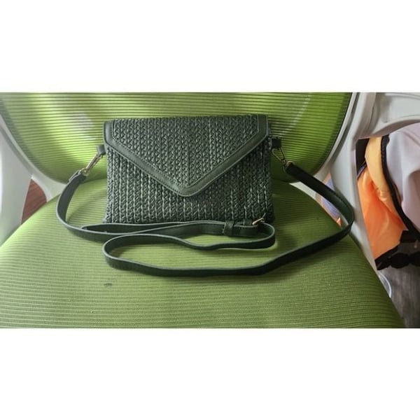 Urban Expressions Green Crossbody Purse โ Vegan Leather Woven Envelope Bag