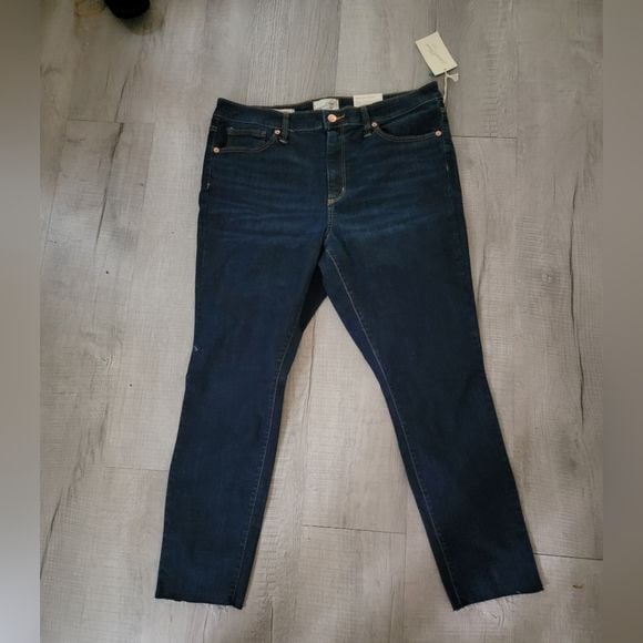 Women's Dark Blue Jeans 2