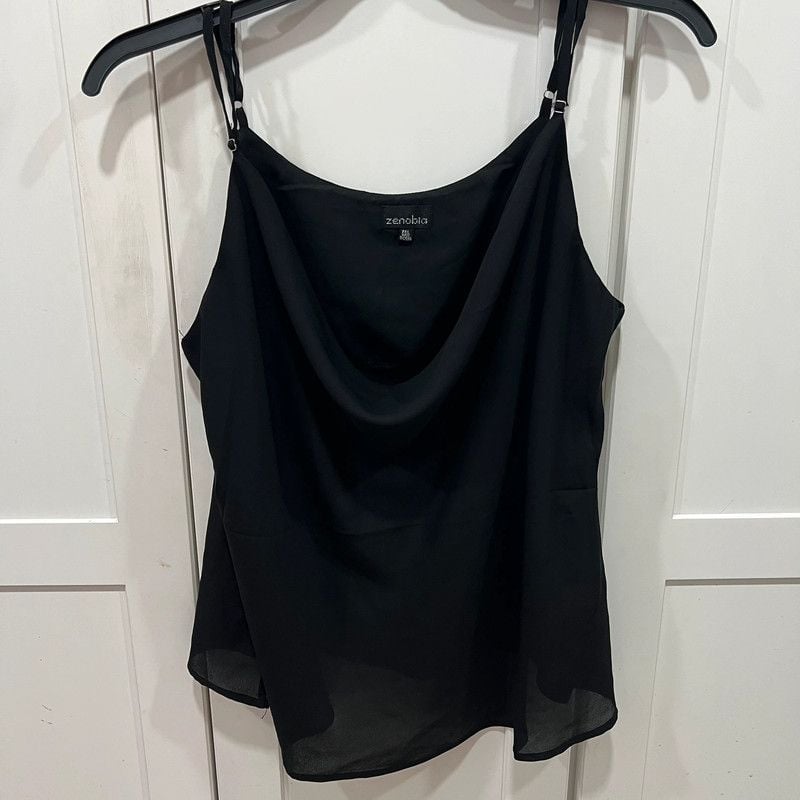 Black cleavage blouse 2