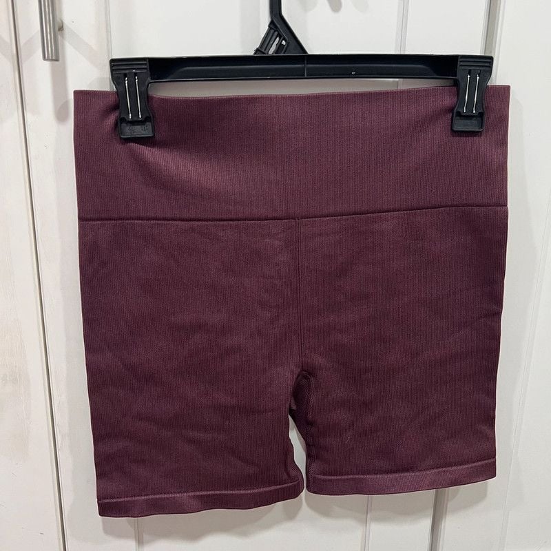New balance burgundy shirts 3