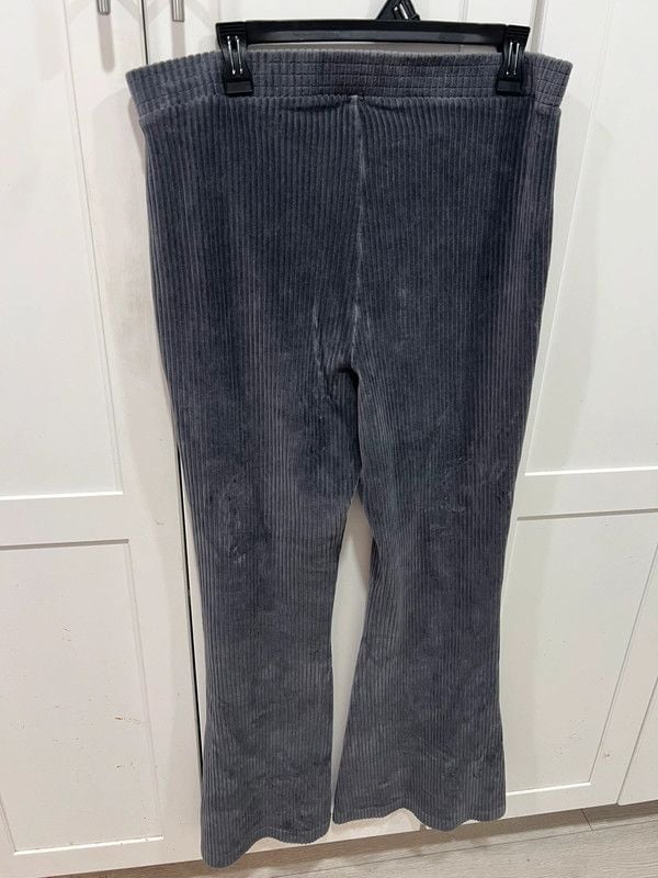 Aerie gray corduroy legging bell bottoms 6