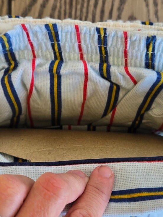 🚨Vintage NWT Chelsea Striped Pajama med 4