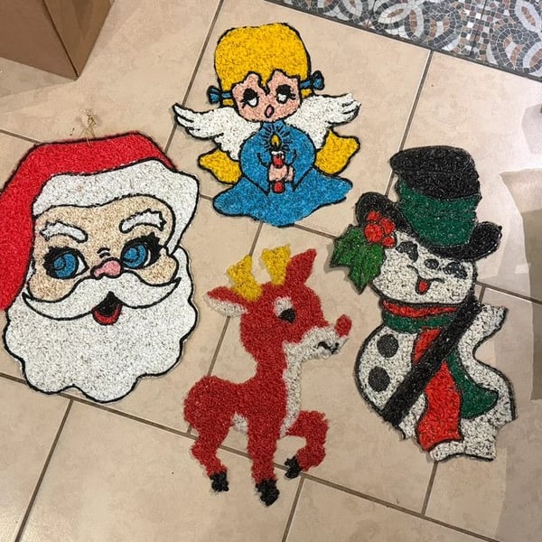 Vintage Christmas santa, angel, snowman & reindeer melted popcorn lot