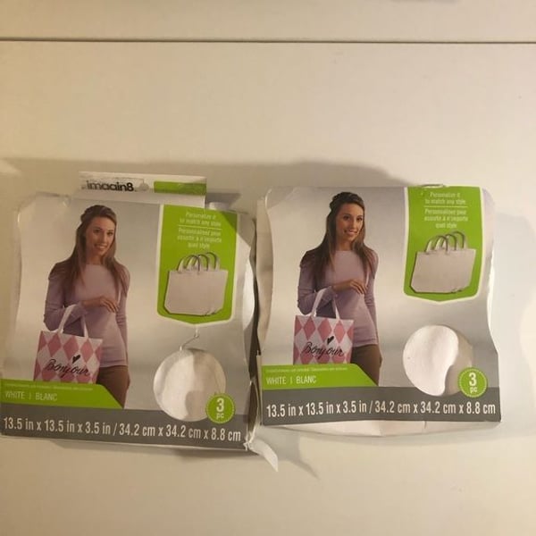 Imagin8 Canvas Totes 2 packs with 3 totes for a total 6. Still in packaging