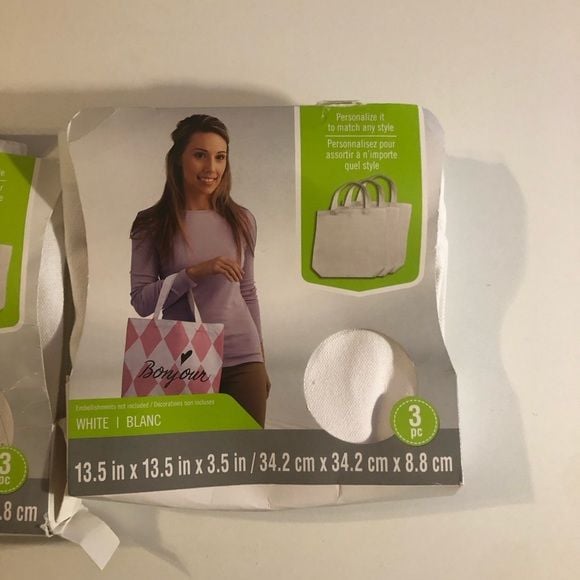 Imagin8 Canvas Totes 2 packs with 3 totes for a total 6. Still in packaging 2