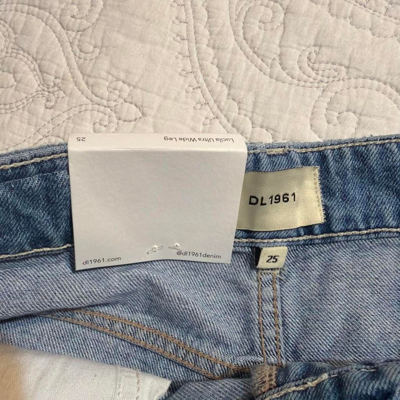 DL1961 Lucila Ultra Wide Leg Ultra High Rise Jeans 4