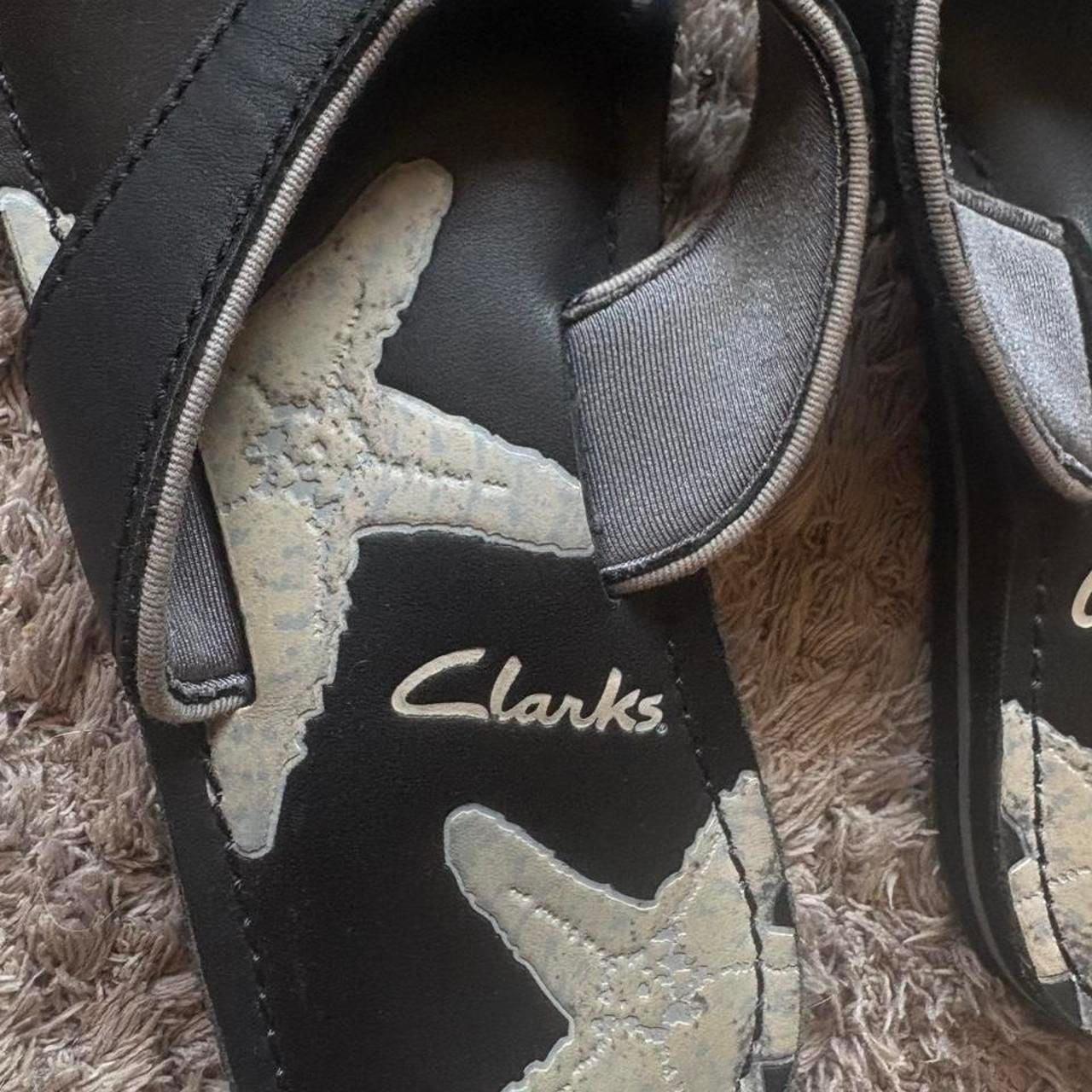 Clarks Black Starfish Thong Sandals Flip Flops 3