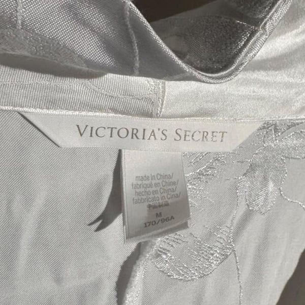 Victoria's Secret Vintage 90s White Satin Hooded Blouse