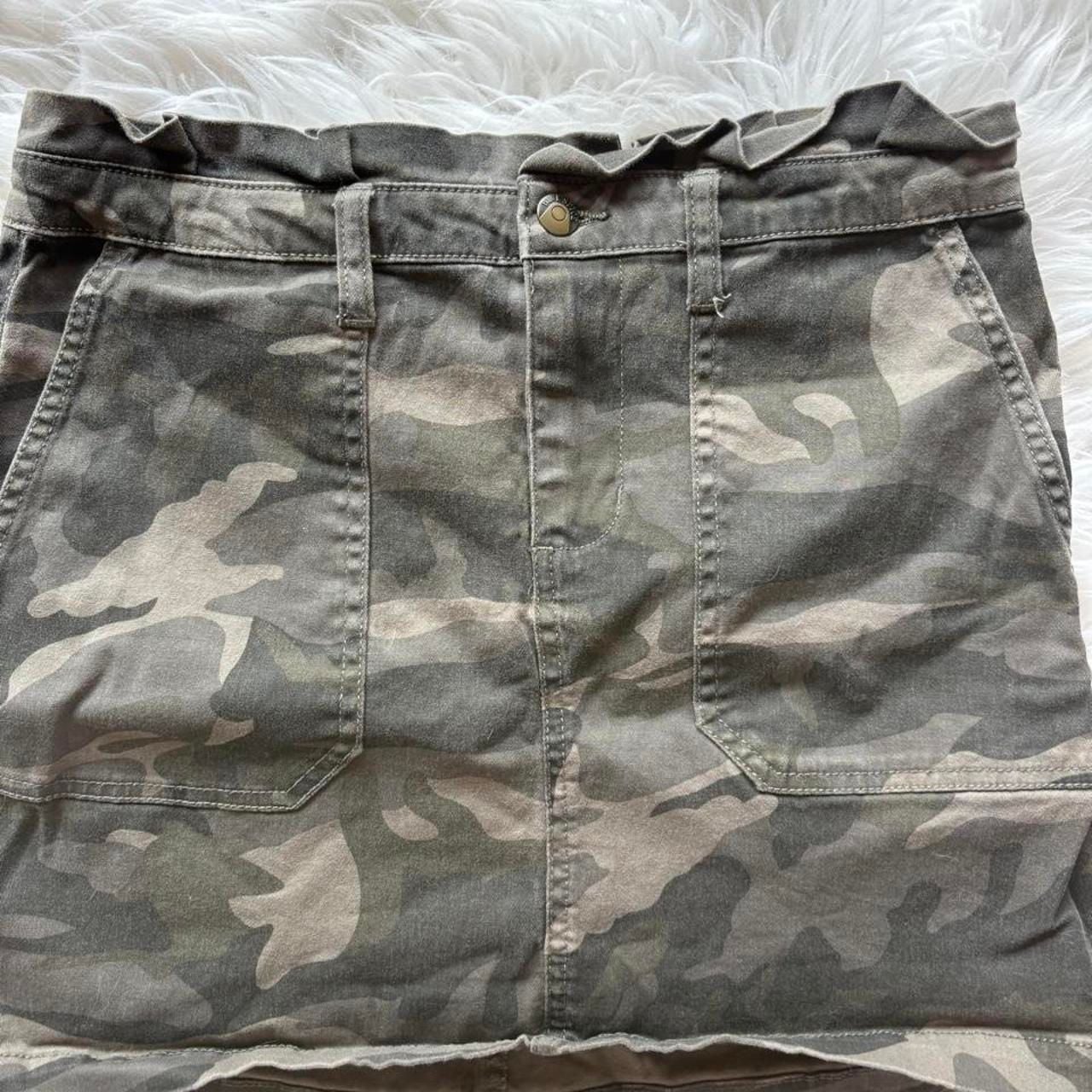 Blue Spice Camo Cargo Mini Skirt Size 7 1