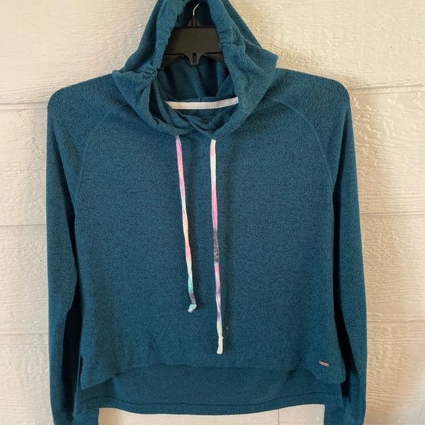 Hooded shirt