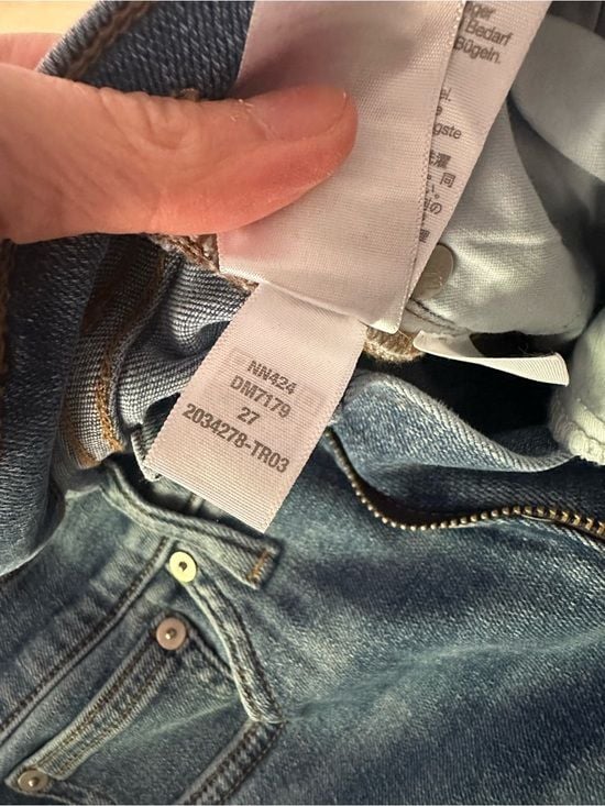 Madewell Mid-Rise Kick Out Crop Jeans - Women’s Size 27 6