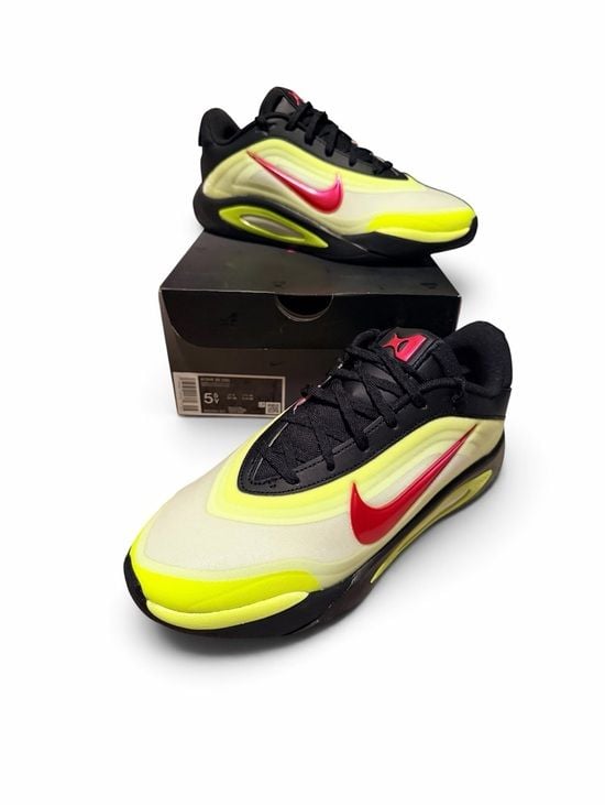 New in Box Nike A’One SE (GS) Brand New in Box 5.5Y / 7W Retail: $90 Aja Wilson 2