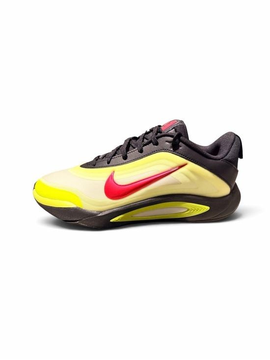 New in Box Nike A’One SE (GS) Brand New in Box 5.5Y / 7W Retail: $90 Aja Wilson 3