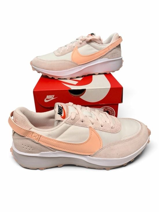 NIB Nike Waffle Debut DH9523-602 Women's Pale Pink & Peach Low-Top Sneaker Sz 8 2