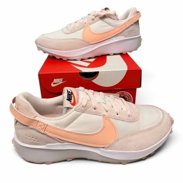 NIB Nike Waffle Debut DH9523-602 Women's Pale Pink & Peach Low-Top Sneaker Sz 8