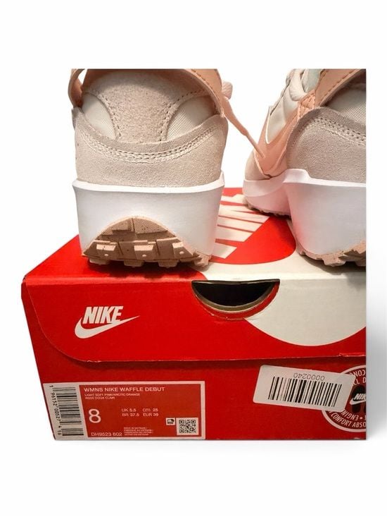 NIB Nike Waffle Debut DH9523-602 Women's Pale Pink & Peach Low-Top Sneaker Sz 8 5