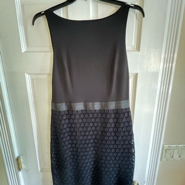Lauren Ralph Lauren navy blue Sleeveless Lace-Hem Shift Dress