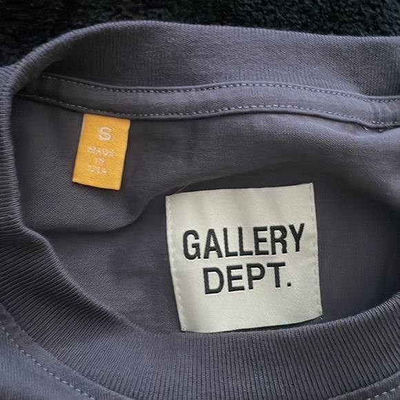 Gallery dept. tee 4
