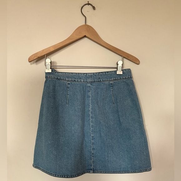 Zara denim skirt size small NWT 3