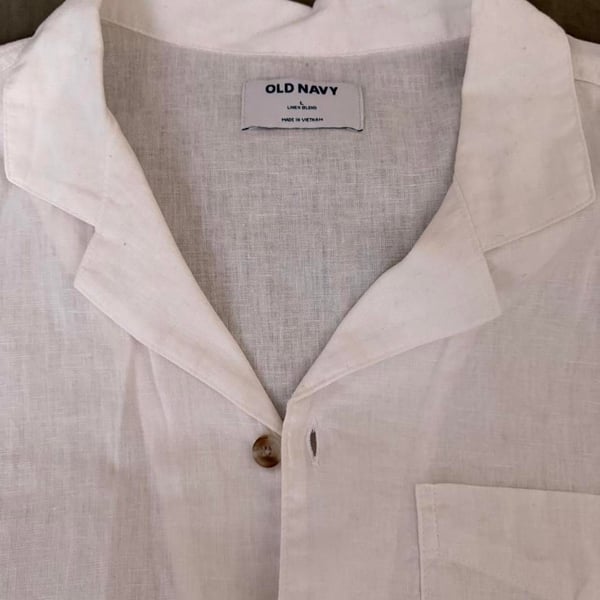 Old Navy White Linen Blend Camp Collar Short Sleeve Button-Down Shirt