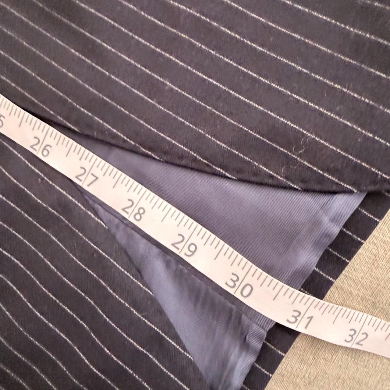 INJOY REDA Wool Pinstriped Suit 44R 8