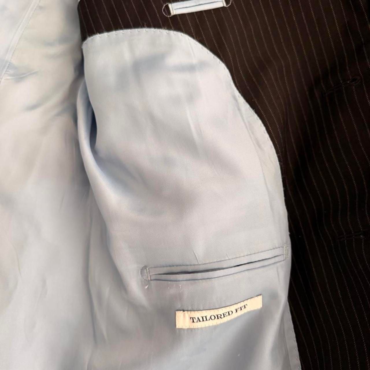 Charles Tyrwhitt Pinstripe Tailored Fit Suit 40L 2