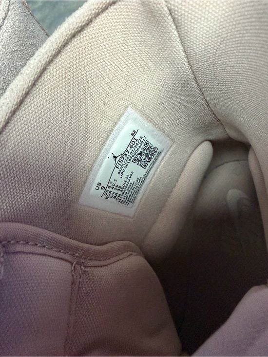 Air Jordan 1 Brooklyn Pink Oxford Platform Boots Women’s 9 8
