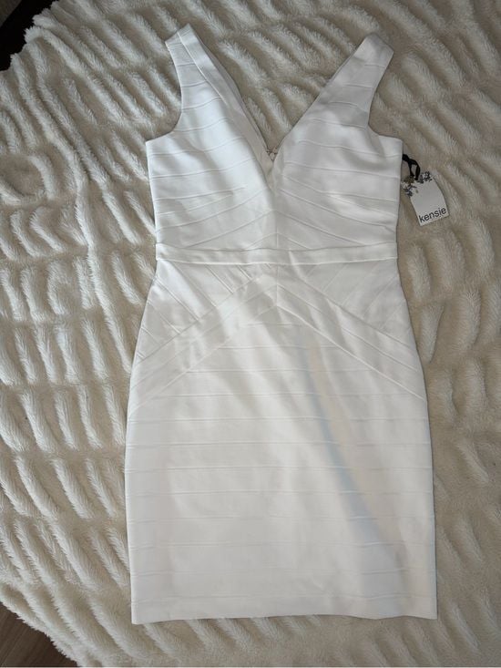 Kensie White Bandage Bodycon Dress Size 8 NWT 3