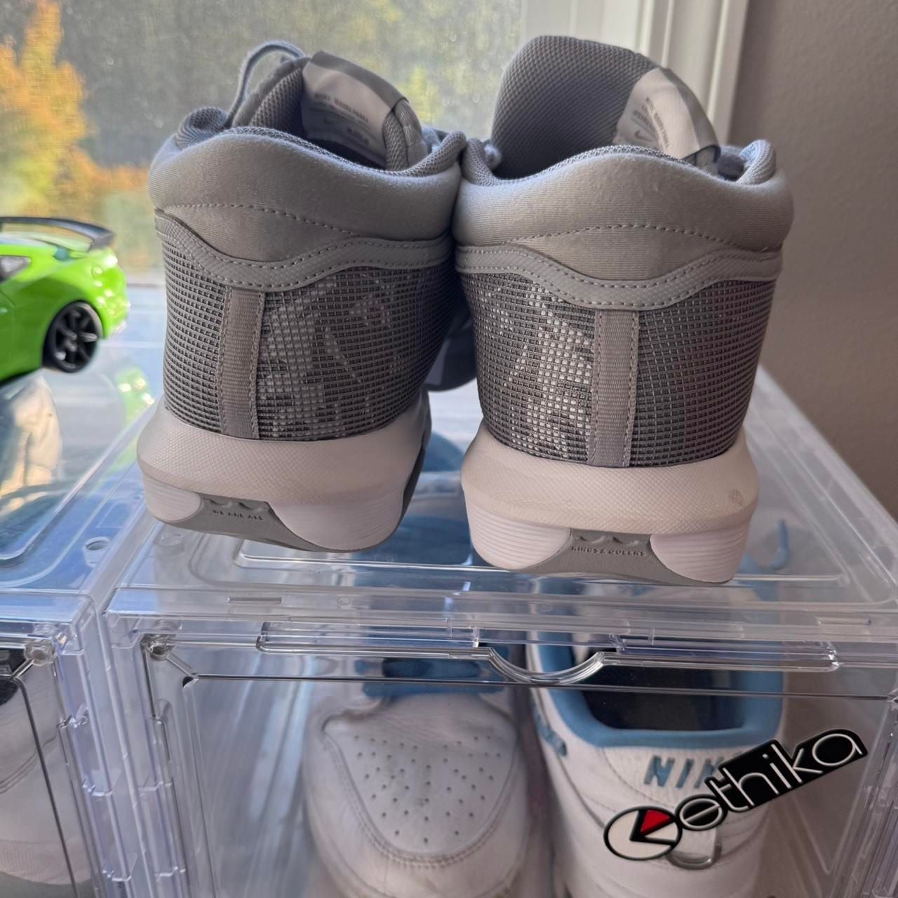 Product thumbnail 5