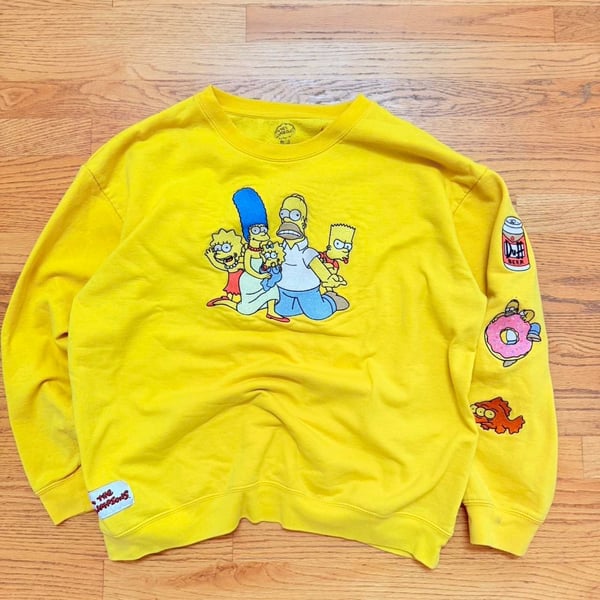 The Simpsons Graphic Crewneck Sweatshirt Yellow Size L