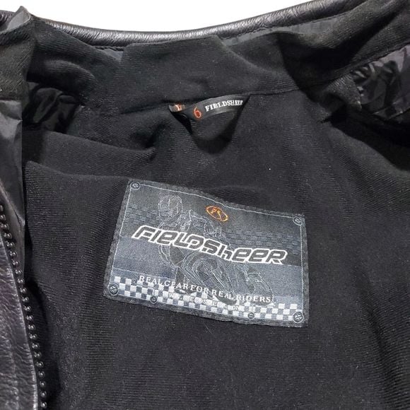 Product thumbnail 4