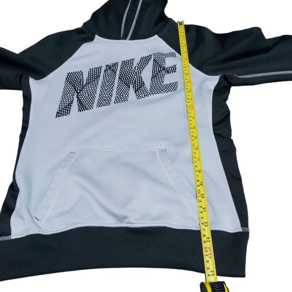 Nike Women's Therma-Fit Hoodie Size Small 9