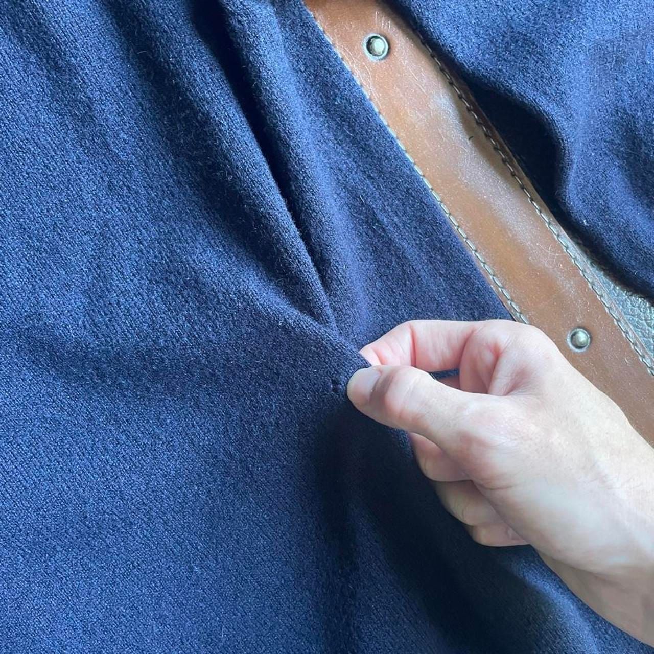 Cashmere Sweater Mens XL Navy Blue
Turnbury 4