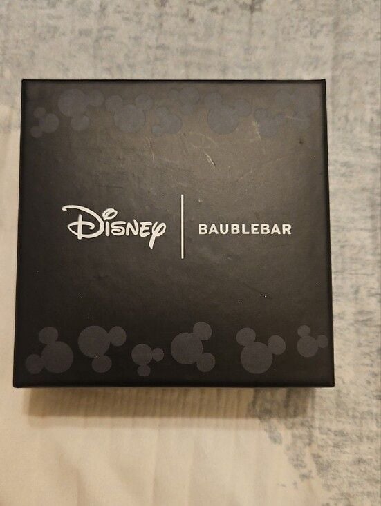 Disney x BaubleBar Mickey Mouse Pumpkin Stud Earrings Halloween NWT 2