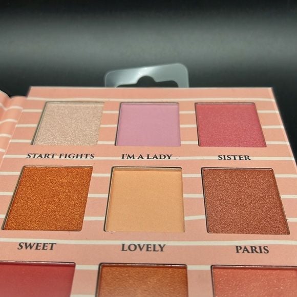 Disney The Aristocats Marie Eyeshadow Palette 3