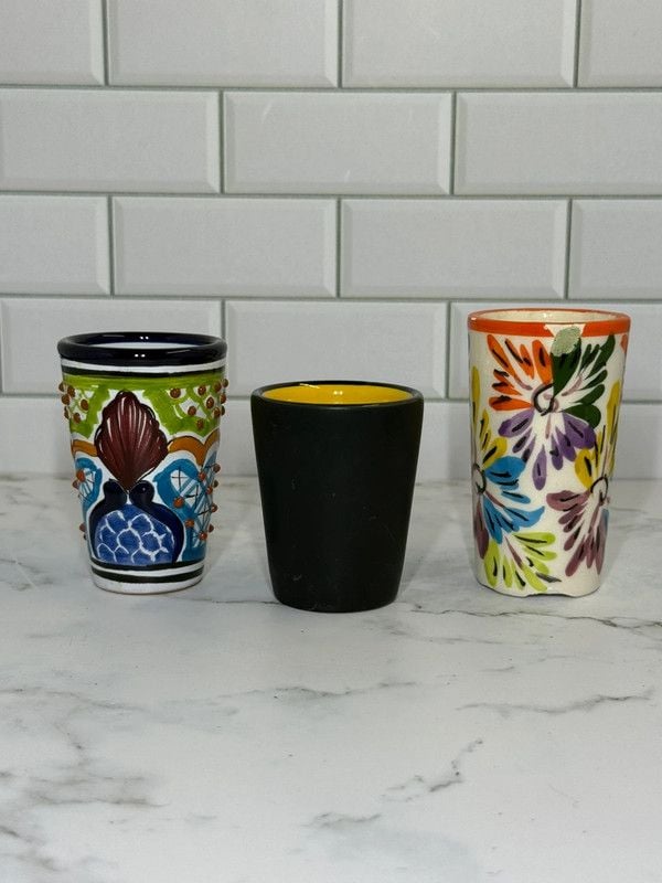 Vintage Mexican Style Hand Painted Ceramic Shot Glasses Set of 3 1