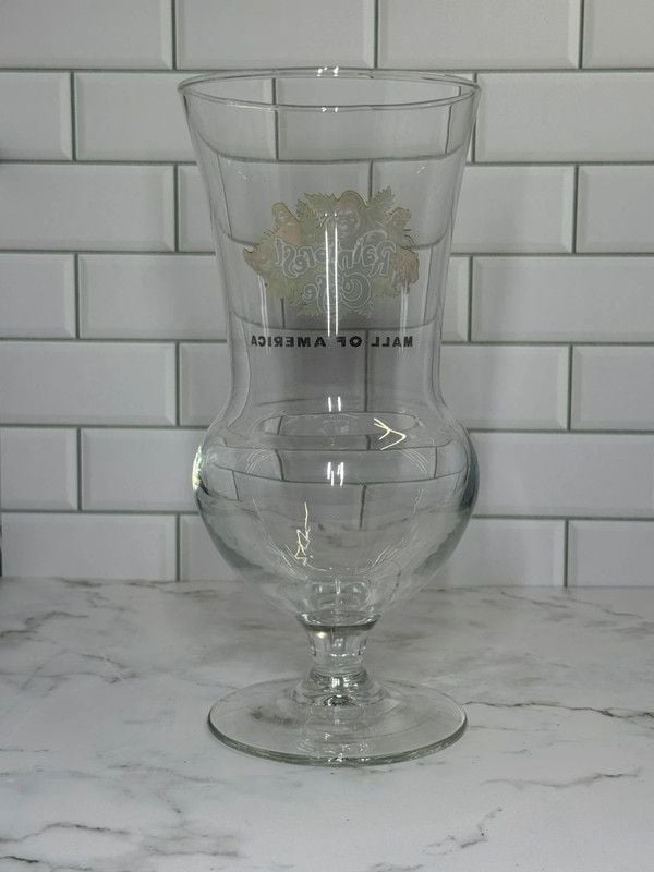 Rainforest Cafe Mall of America Hurricane Glass Souvenir 8.25” 3