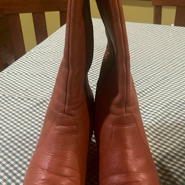 Argentinean leather boots