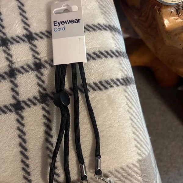 Eyewear Cord