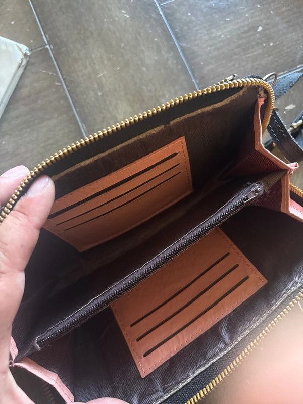 Touch Screen Phone Crossbody Purse 4