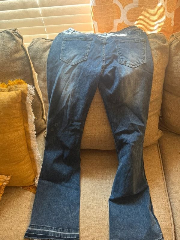Bamboo Jeans Dark Wash Flare Jeans Size 9 4