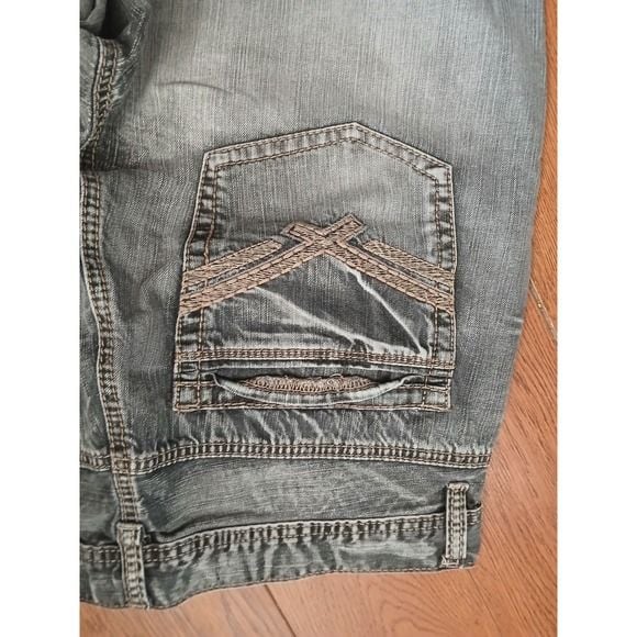Product thumbnail 4