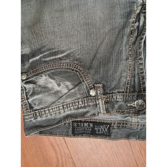 Axel Brand Men's Gray Medium Wash Straight Leg Denim Jeans 5-Pocket Logo 13