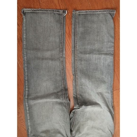 Axel Brand Men's Gray Medium Wash Straight Leg Denim Jeans 5-Pocket Logo 17