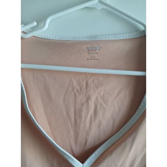 Old Navy Active Peach V-Neck Cropped T-Shirt Contrast Trim Stretch L 3